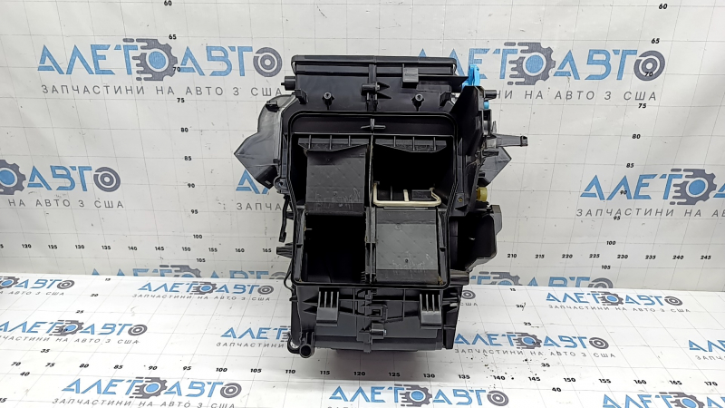 Heater housing air conditioner Audi Q3 8U 15-18