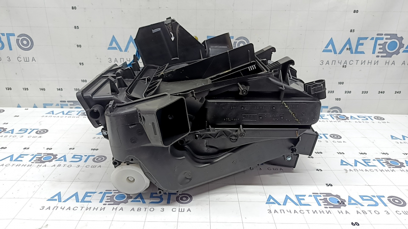 Heater housing air conditioner Audi Q3 8U 15-18