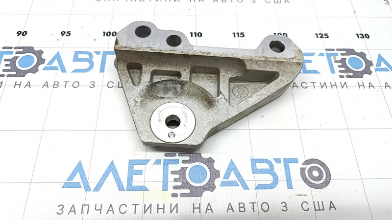 Right engine mount bracket for Hyundai Santa FE 21-23 2.5