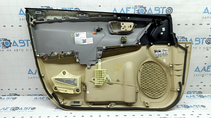 Door trim, front right card, Toyota Camry v55 15-17 usa, beige with beige plastic insert, rubber armrest, dry-cleanable, scratches, crack in fastener