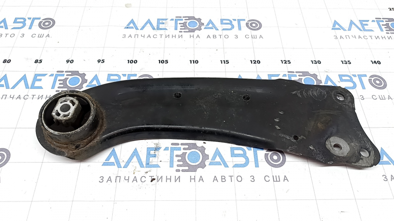 Rear right longitudinal arm Audi Q3 8U 15-18 microcracks S/B