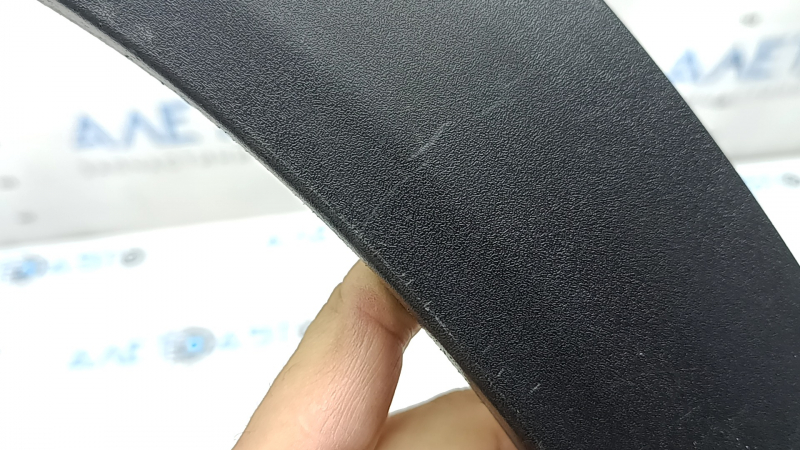 Front left fender arch trim Hyundai Santa FE 21-23 structure, broken fastening, bumps, scratches