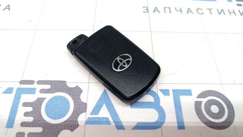 Toyota Camry v55 15-17 usa smart key, 4 buttons, scratches