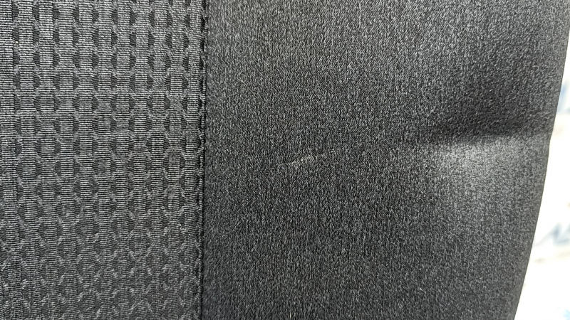 Rear row of seats, 2nd row, right Hyundai Santa FE 21-23, black fabric, electric folding, wrinkled, needs cleaning