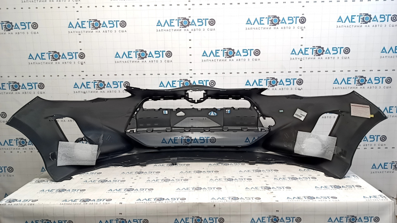 Front bumper bare Toyota Prius C 16-17
