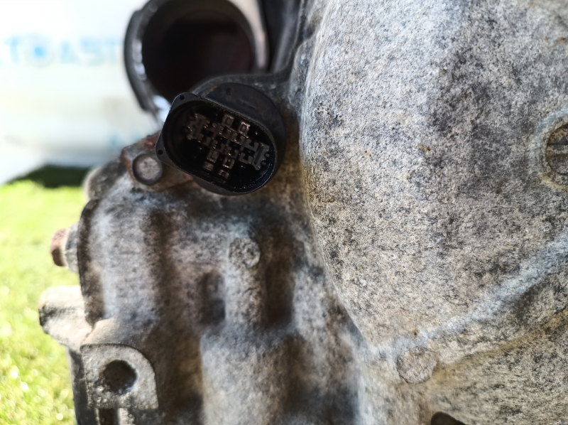 Automatic transmission assembly Audi Q3 8U 16-18 AWD QNU 141k, broken drain plug, rusty torque converter