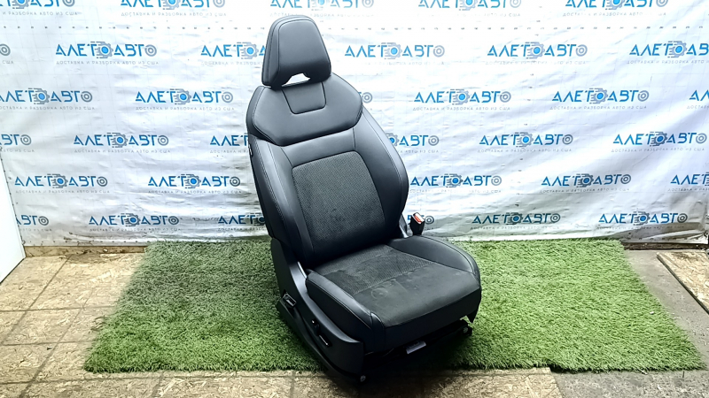 Passenger seat Nissan Ariya 23-26 with airbag, electric, heated, black leatherette with Alcantara insert
