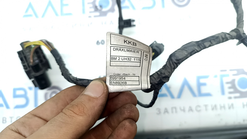 Wiring for the front bumper of the BMW X3 G01 18-21 for 4 parking sensors and for fog lights, M-Sport