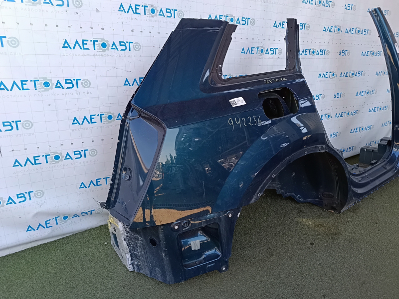 Quarter wing rear right Audi Q7 16-26 sawed off with the central pillar, blue