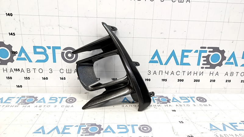 Fog light frame left Toyota Sienna 18-20 XLE FPS