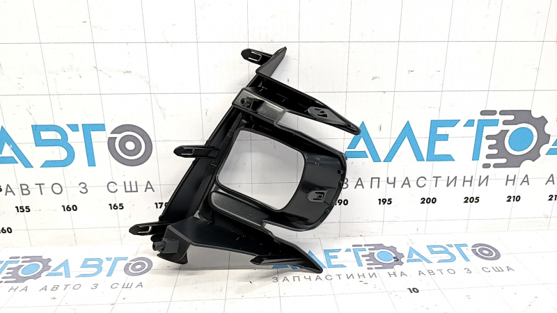 Fog light frame left Toyota Sienna 18-20 XLE FPS