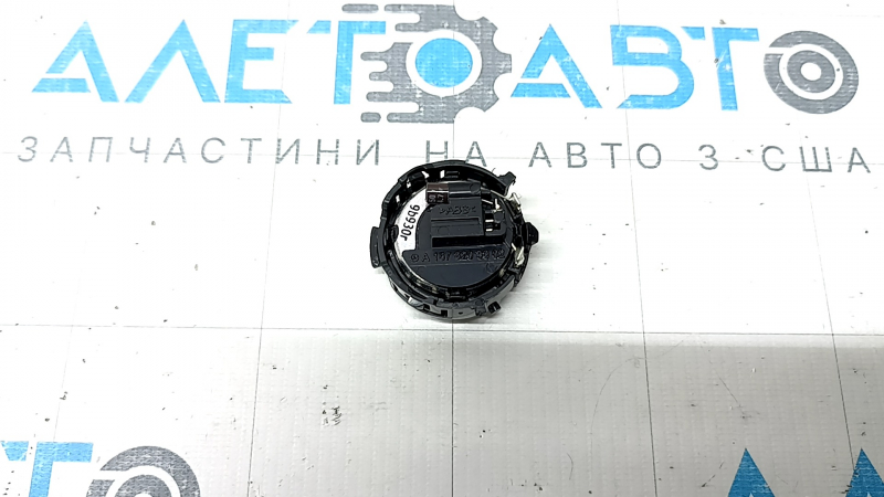 The rear left door tweeter of Mercedes X167 GLS 450 580 20-26 Burmester has a broken connector mount