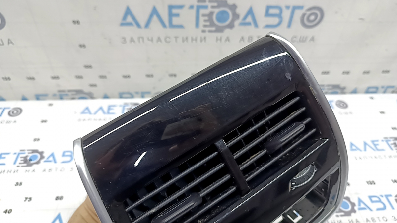 Air duct deflector for the central console with trim BMW X5 G05 19-26, black gloss, 4-zone control, scratches