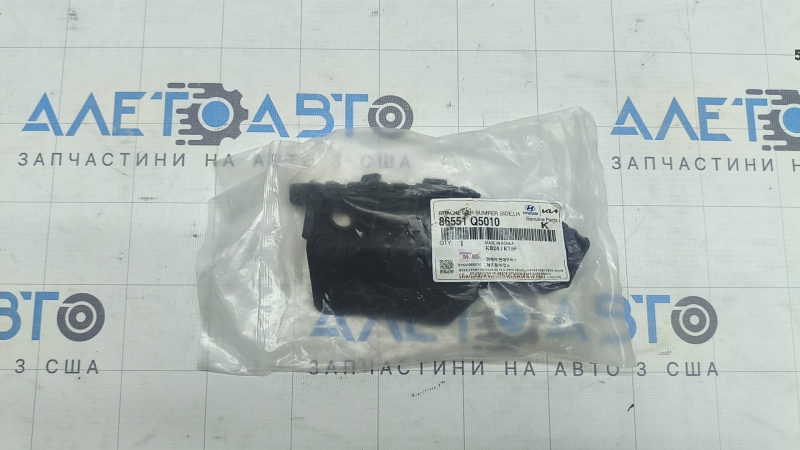Front bumper mount, left fender, Kia Seltos 2021-2023