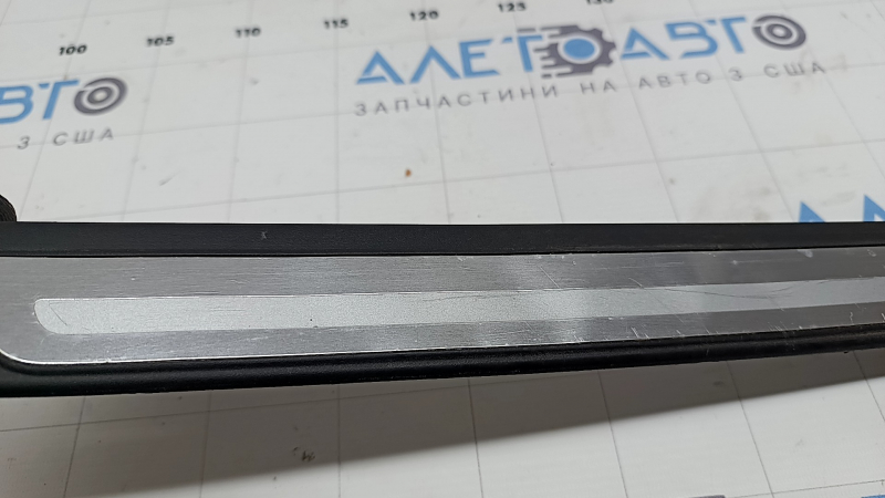 Outer front left threshold trim Audi A4 B8 08-16 sedan chrome S line, dented, scratches, broken guide