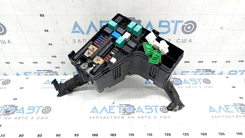 Honda CRV 20-22 hybrid Touring underhood fuse box, without wiring