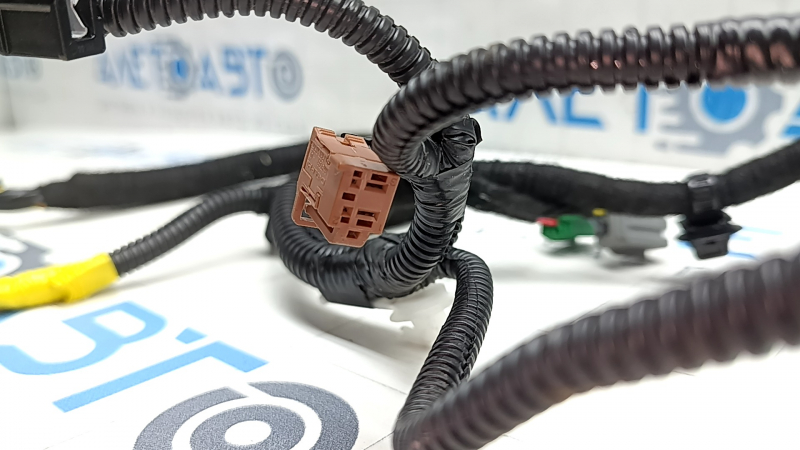 Tesla Model 3 Driver's Seat Wiring 18-23