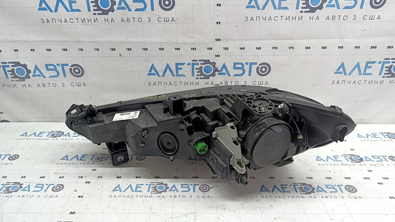 Front right headlight assembly Alfa Romeo Giulia 17-23 xenon, needs polishing, chips, damaged mount