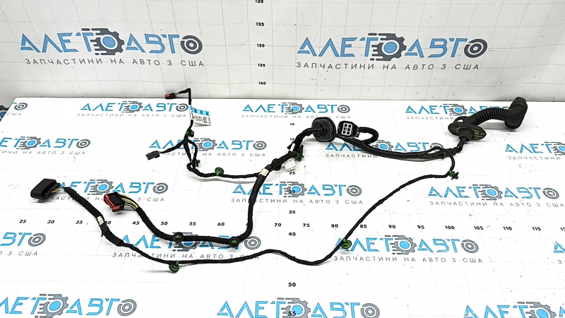 Rear right door wiring Ford Escape MK3 13-19