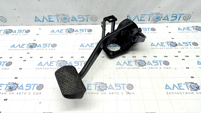 Mercedes X167 GLS 450 580 20-26 Brake Pedal