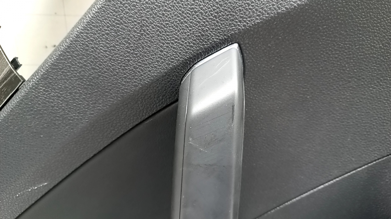 Door trim card rear left VW Passat b8 16-19 USA black, with dark gray wood trim, black leather insert, black leather armrest, scratches, worn leather