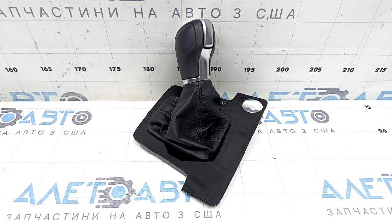 Gear knob with shifter cover VW Passat b8 16-18 USA black leather, glossy cover, under start-stop, scratches