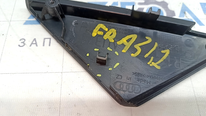 Door triangle, outer front right, Audi A3 8V 15-20 4d, gloss black, broken fastening, scratches