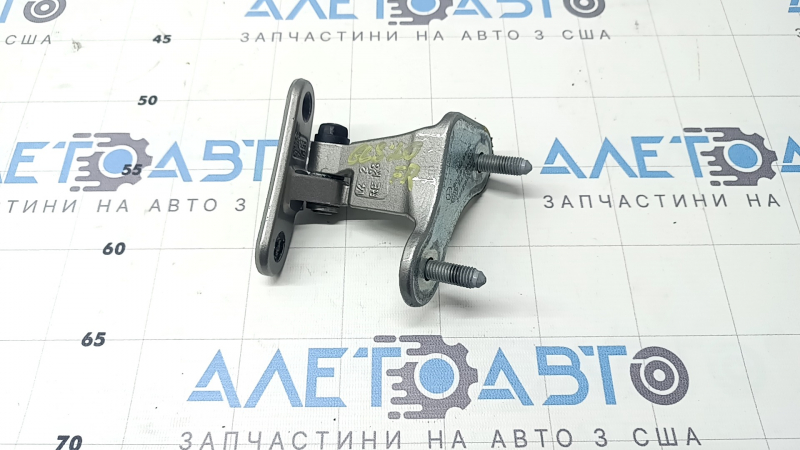 Upper front right door hinge Mercedes X167 GLS 450 580 20-26