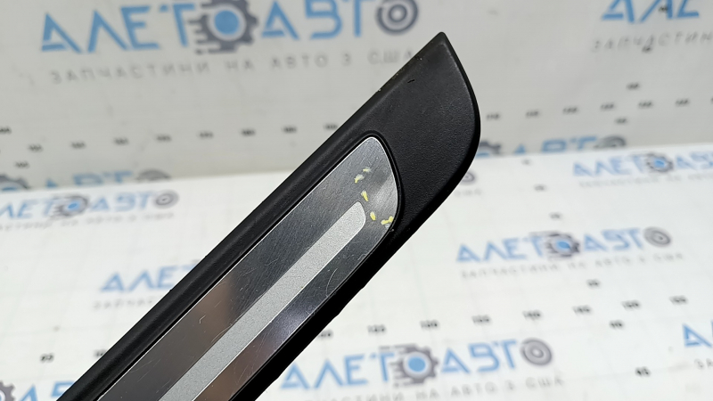 Outer front left door sill trim for Audi A3 8V 17-20 4d, black with chrome insert, scratches, dents