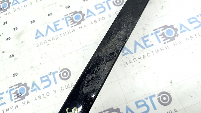 Right windshield molding BMW X7 G07 19-26 black gloss, in glue
