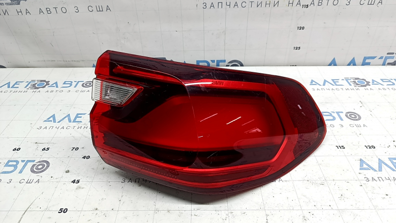 BMW X7 G07 19-22 LED outer wing light, right, scratches