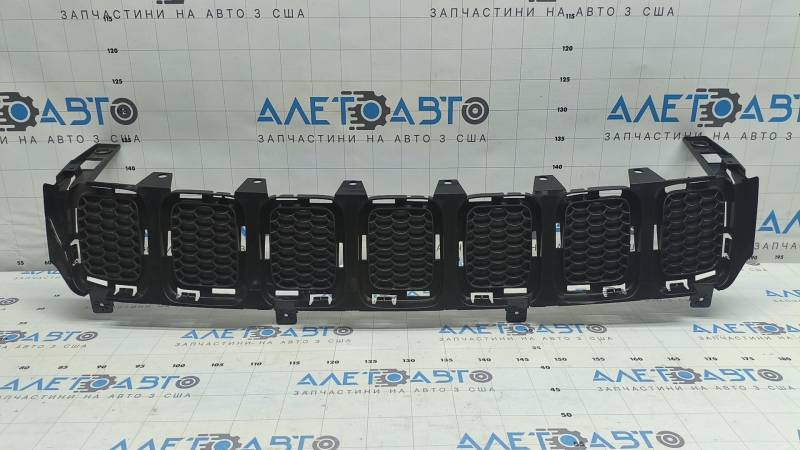 Jeep Compass 17-21 grille mount