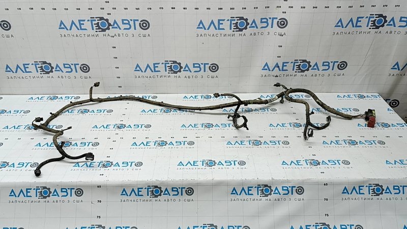 Wiring the rear bumper of the Jeep Cherokee KL 19-19 for BSM, for 6 parking sensors and foot-operated trunk opening