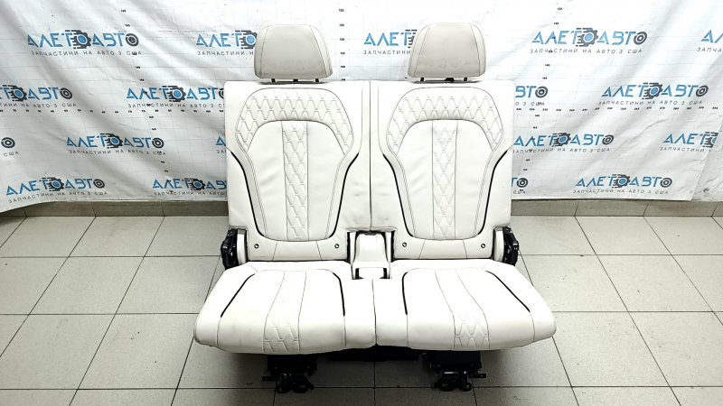 Rear row of seats 3rd row BMW X7 G07 19-22 electric, heated, for 6 seats, Elfenbein-Weiss leather, Comfort, dry-cleanable, torn seat belt latch lining