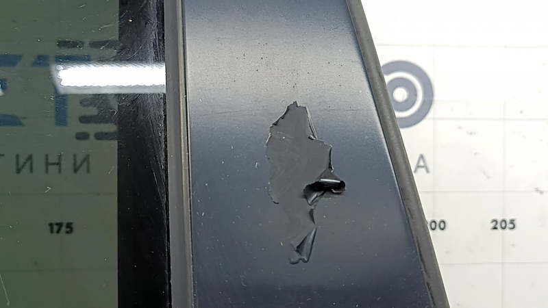 Door assembly rear right Jeep Cherokee KL 14-23 tinted, white PW7, bumps, corrosion, scratches on the trim, the trim coating is peeling