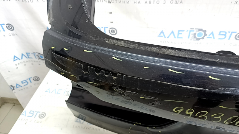 The trunk door is bare, the upper part of the BMW X7 G07 19-26 black 475, dented, bumped, in glue