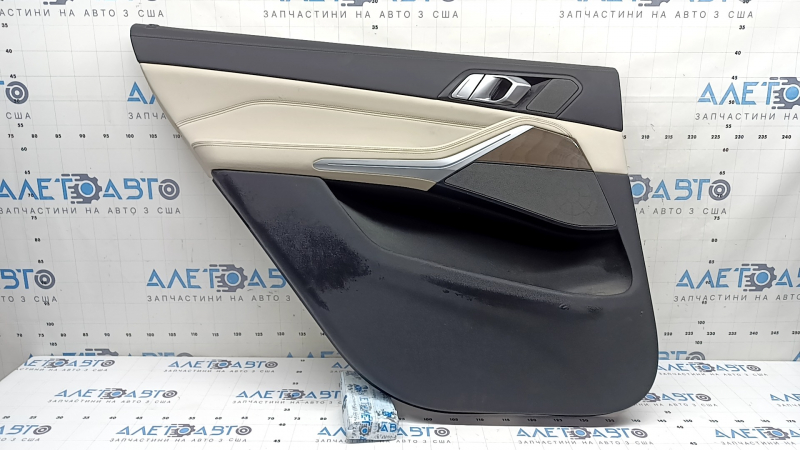 Door trim, rear left card, BMW X7 G07 19-22, under the curtain, black Schwarz leather, wood insert, with a handle, armrest and insert, Elfenbein-Weiss leather, scratches, dry cleaning, tears