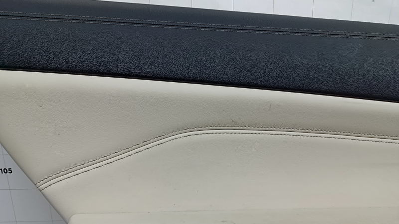 Door trim, rear left card, BMW X7 G07 19-22, under the curtain, black Schwarz leather, wood insert, with a handle, armrest and insert, Elfenbein-Weiss leather, scratches, dry cleaning, tears