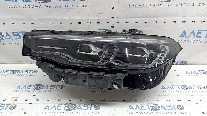 Front left headlight complete BMW X7 G07 19-22 LED with bracket and seal, for polishing, yellow LED