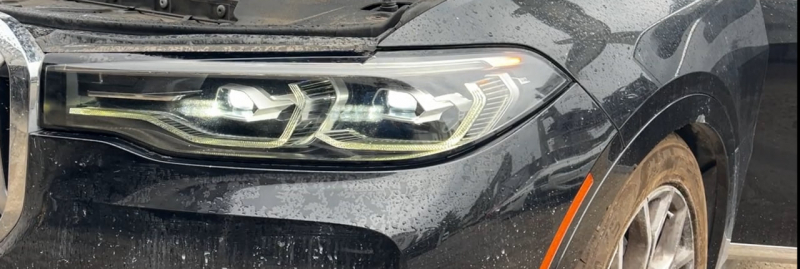 Front left headlight complete BMW X7 G07 19-22 LED with bracket and seal, for polishing, yellow LED