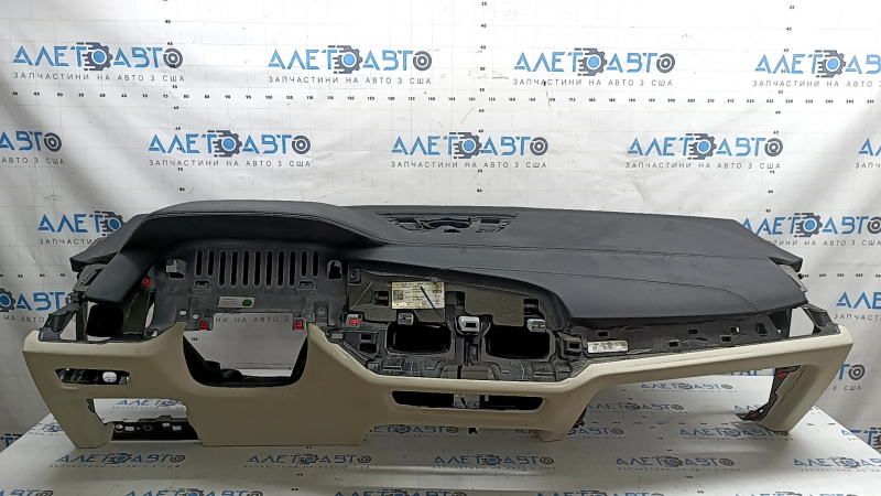 Front dashboard with AIRBAG BMW X7 G07 19-22 for projection, black and beige Merino leather, schwarz/weiss, dry-cleanable