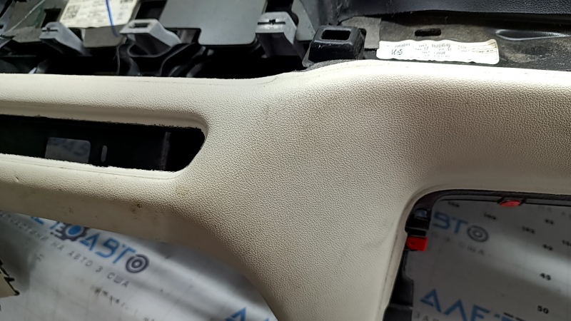 Front dashboard with AIRBAG BMW X7 G07 19-22 for projection, black and beige Merino leather, schwarz/weiss, dry-cleanable