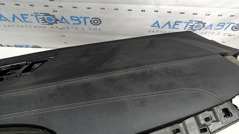 Front dashboard with AIRBAG BMW X7 G07 19-22 for projection, black and beige Merino leather, schwarz/weiss, dry-cleanable
