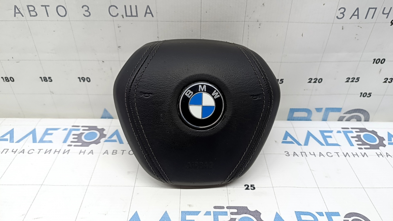 Airbag in the driver's steering wheel BMW X7 G07 19-26 black, scratch, rusty squib