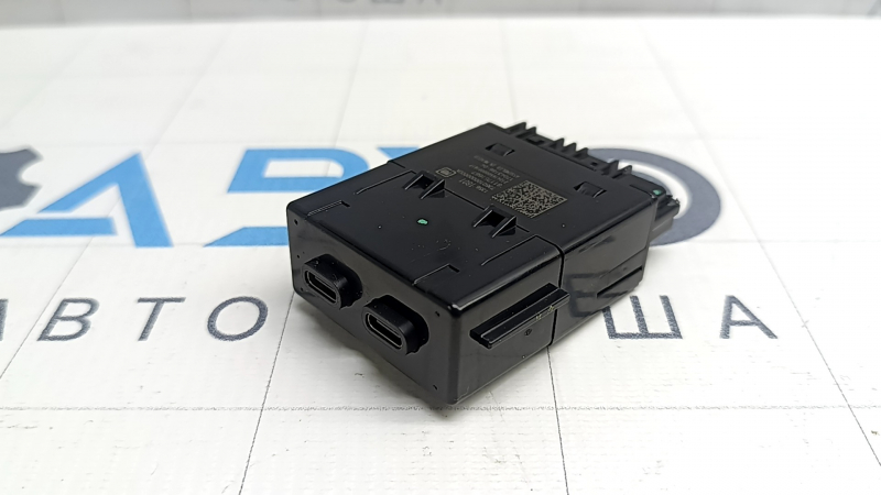 USB Hub Chevrolet Equinox EV 24-26