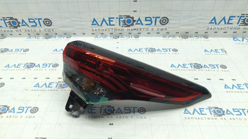 Toyota Highlander 20-23 LED Right Outer Fender Light