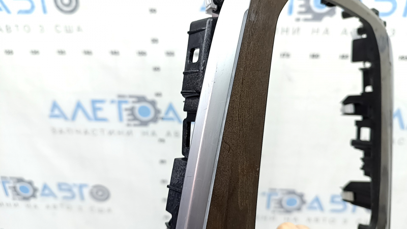 BMW X7 G07 19-22 center console trim, ash wood, glossy, with backlight, scratches