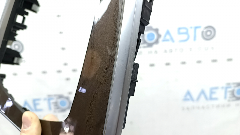 BMW X7 G07 19-22 center console trim, ash wood, glossy, with backlight, scratches