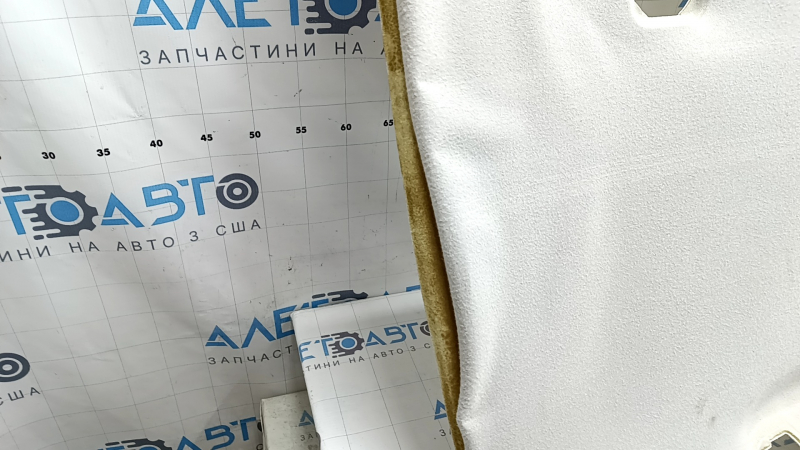Toyota Camry v40 07-09 ceiling trim, beige, under the sunroof, needs dry cleaning, the fabric has peeled off