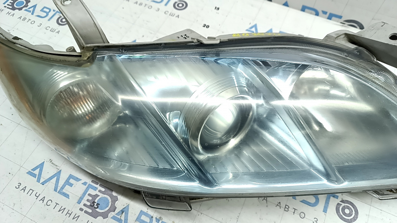 Front right headlight Toyota Camry v40 07-09 hybrid, halogen, polished